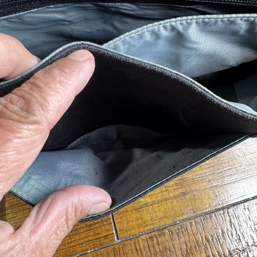 Jack Spade Greene St Messenger Bag Black Canvas Laptop Commuter Bag EUC‎